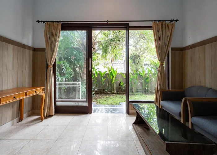 Agung Mitra Reddoorz Canggu (Bali)