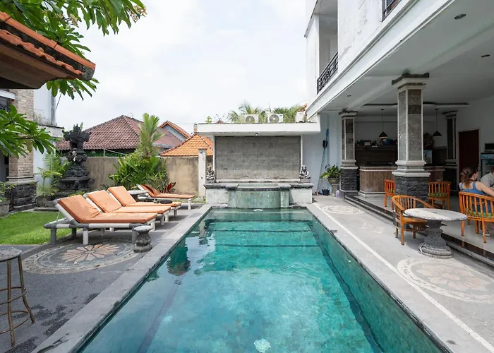 Agung Mitra Reddoorz Hotel Canggu (Bali)