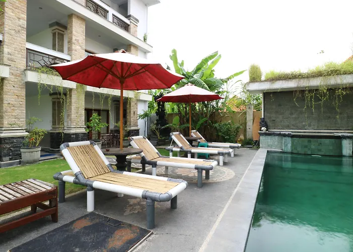 Agung Mitra Reddoorz Hotel Canggu (Bali)