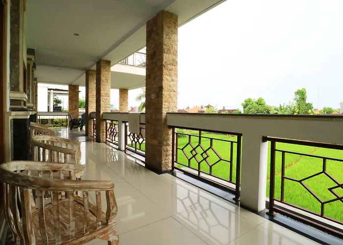 Agung Mitra Reddoorz Hotel 2*