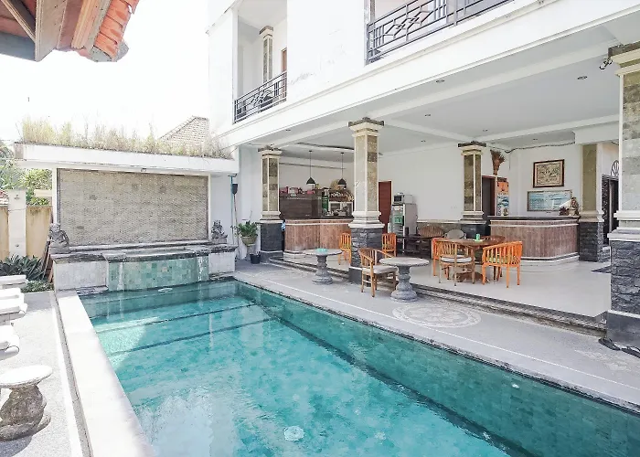 Agung Mitra Reddoorz Hotel 2*