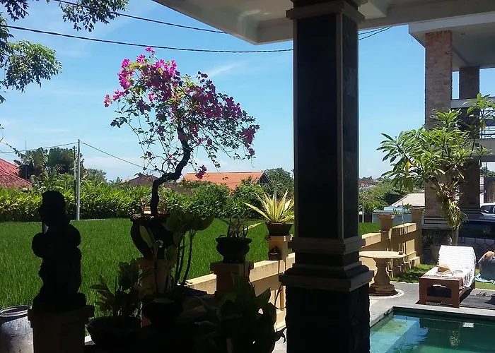 Agung Mitra Reddoorz Canggu (Bali)